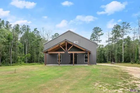 23045 Carson Rd, Pride, LA 70770 photo 2