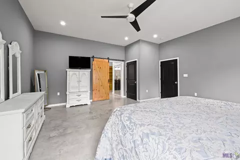 23045 Carson Rd, Pride, LA 70770 photo 18