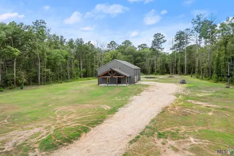 23045 Carson Rd, Pride, LA 70770 photo 3