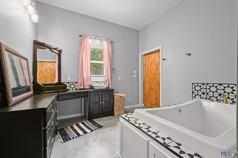 23045 Carson Rd, Pride, LA 70770 photo 26
