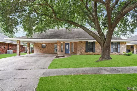 13832 Ouachita Ave, Baton Rouge, LA 70818