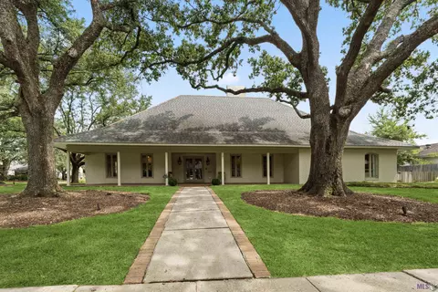 7447 S Bocage Ct, Baton Rouge, LA 70809