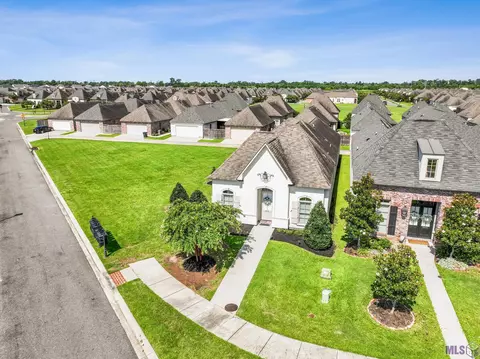 2643 Cresthaven Ave, Baton Rouge, LA 70810