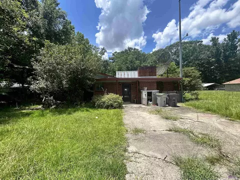 1801 Landry Dr, Baker, LA 70714