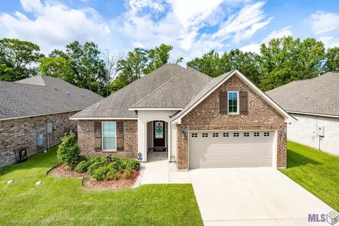 4571 Belle Vue Dr, Addis, LA 70710