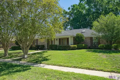 1516 Beckenham Dr, Baton Rouge, LA 70808