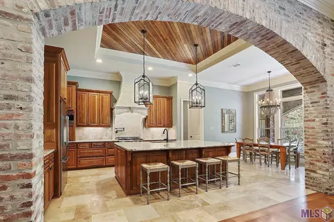 21580 Wj Wicker Rd, Zachary, LA 70791