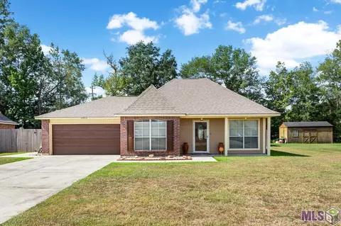 10016 Park Ridge Dr, Denham Springs, LA 70706