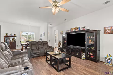 14751 Carroll Ave, Walker, LA 70785 photo 4