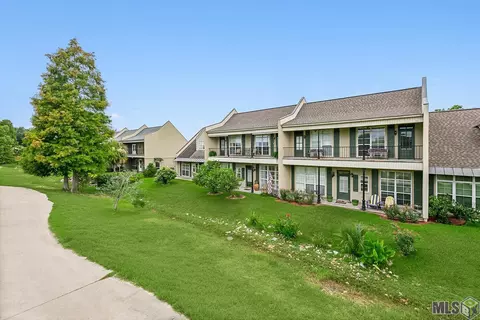 40086 Champion Tif Dr, Gonzales, LA 70737