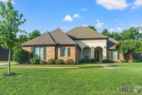 3819 Loup Ln, Brusly, LA 70719