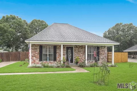 13312 David Lee Dr, Walker, LA 70785