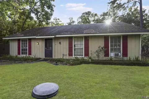 106 De Val Dr, Mandeville, LA 70471 photo 1