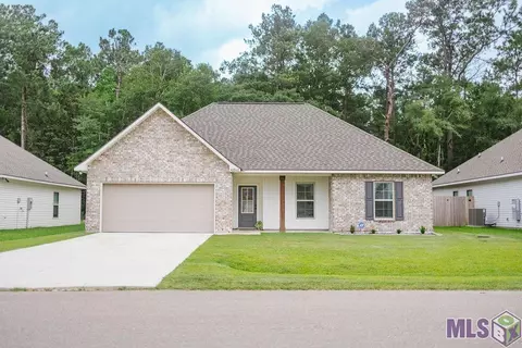 42062 Dothan Pl, Ponchatoula, LA 70454