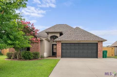 41431 Hearthstone Ave, Prairieville, LA 70769
