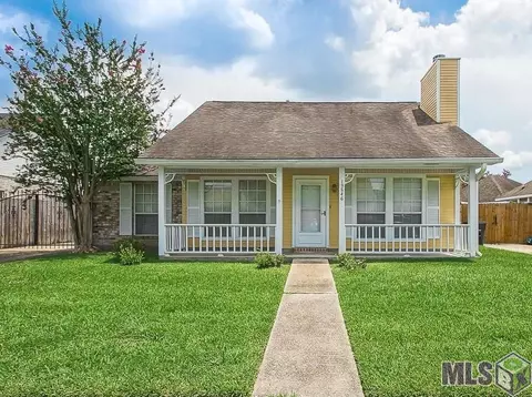 13546 Parwood Ave, Baton Rouge, LA 70816