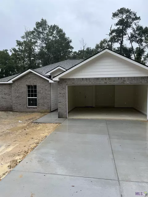 10177 Sunshine Rd, Denham Springs, LA 70706