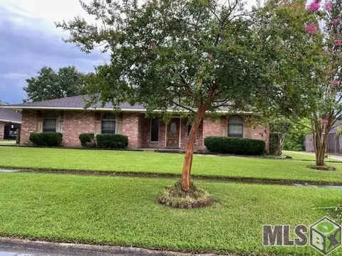 15062 Brent Ave, Baton Rouge, LA 70818