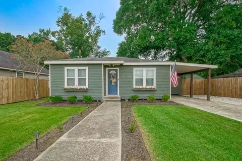 607 N Pleasant Ave, Gonzales, LA 70737