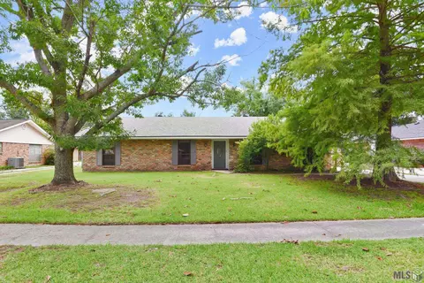 5705 Antioch Blvd, Baton Rouge, LA 70817