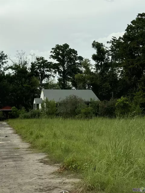 47328 La Hwy 22, Saint Amant, LA 70774
