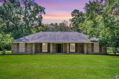 14584 Bon Dickey Dr, Baton Rouge, LA 70818