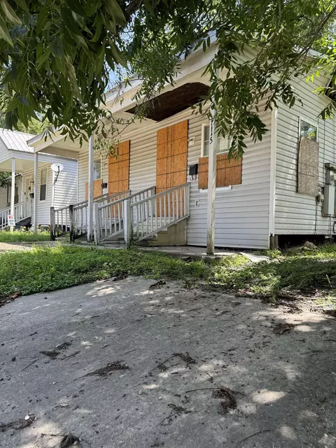 1115 Napoleon St, Baton Rouge, LA 70802