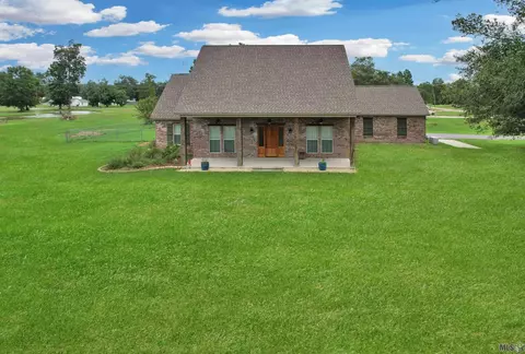 975 Etta Dr, Saint Gabriel, LA 70776