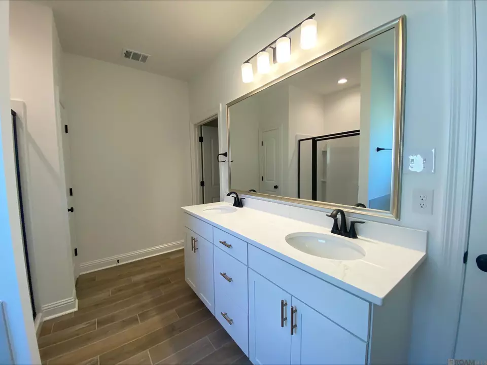  9841 Richford Dr, Denham Springs, LA 70726 photo 7