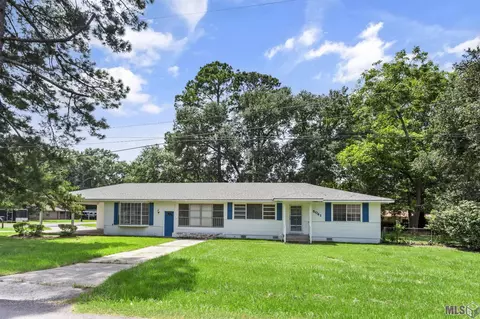5041 Lynn St, Zachary, LA 70791