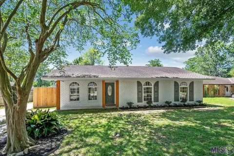8924 Shadow Bluff Ave, Denham Springs, LA 70726