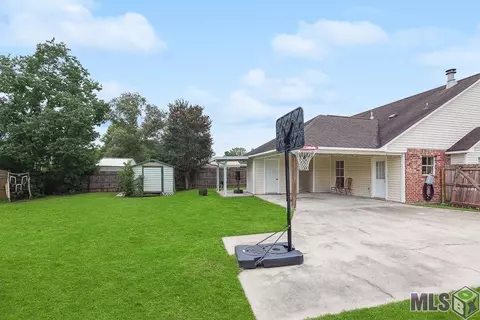 13635 S S Trce, Walker, LA 70785 photo 5