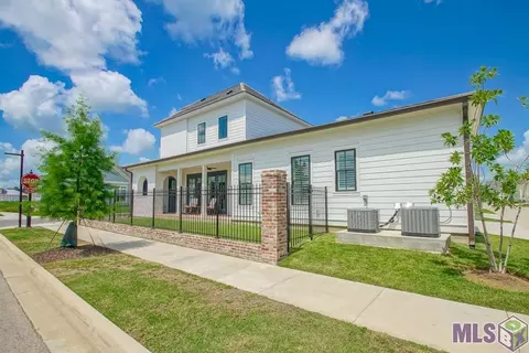 5333 N Pointer Ct, Baton Rouge, LA 70808 photo 5
