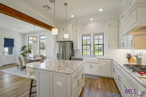 5333 N Pointer Ct, Baton Rouge, LA 70808 photo 6