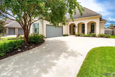 16157 Woodland Trail Ave, Baton Rouge, LA 70817
