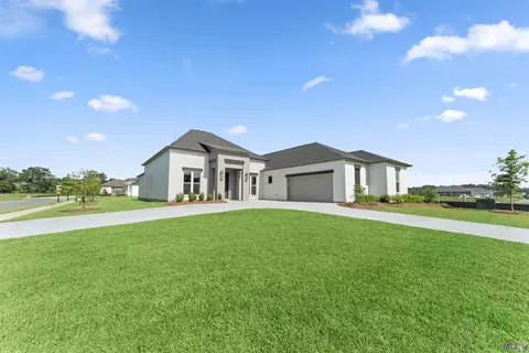 9958 Oak Colony Dr, Baton Rouge, LA 70817