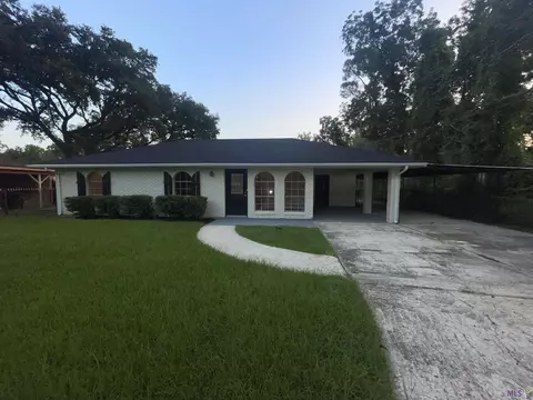 7493 Oakleaf Dr, Baton Rouge, LA 70812
