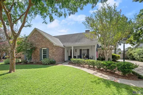 1040 Pastureview Dr, Baton Rouge, LA 70810