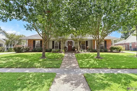 15824 Hogenville Ave, Baton Rouge, LA 70817