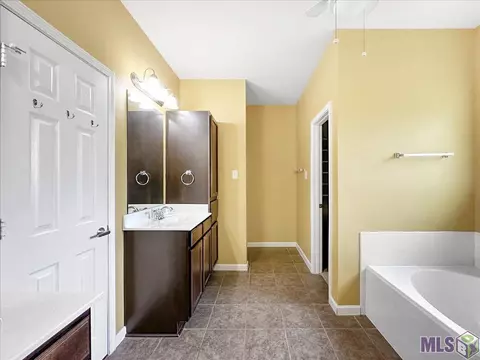 30412 Dawson Ln, Hammond, LA 70403 photo 9