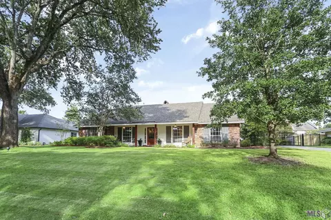 3849 N Bluebonnet Rd, Baton Rouge, LA 70809