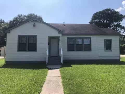 5965 Denham St, Baton Rouge, LA 70805