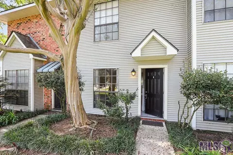 909 W Tony St #B, Gonzales, LA 70737