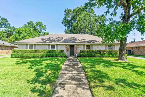 4224 Blecker Dr, Baton Rouge, LA 70809