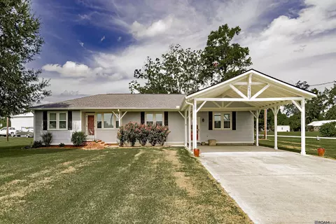 5743 Wye Rd, Lakeland, LA 70752