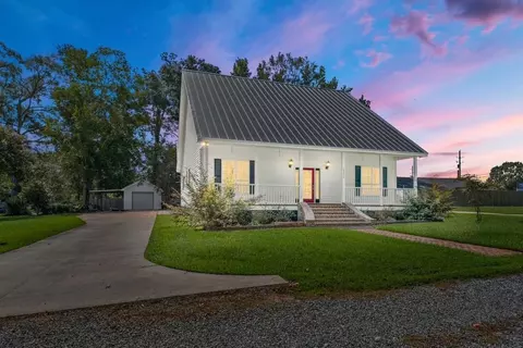 17212 Estelle Ln, French Settlement, LA 70733
