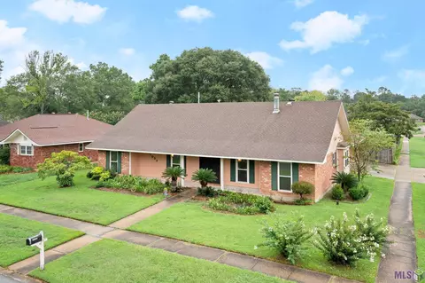11033 Elain Dr, Baton Rouge, LA 70814