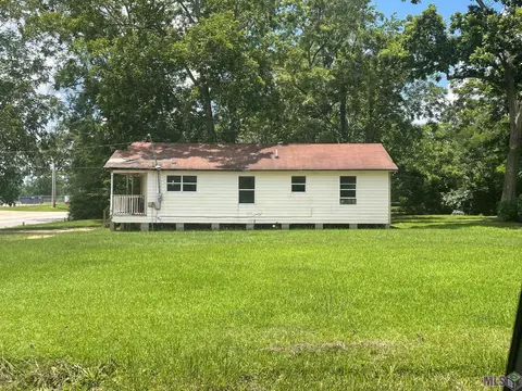 1567 Groom Rd, Baker, LA 70714