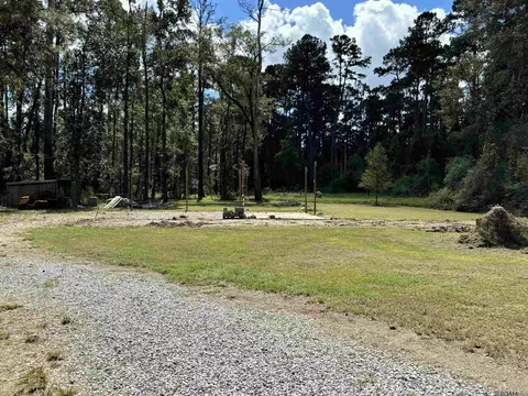 44265 Loop Rd, Prairieville, LA 70769