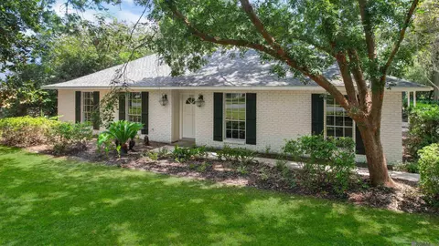 348 Fairfields Ave, New Roads, LA 70760